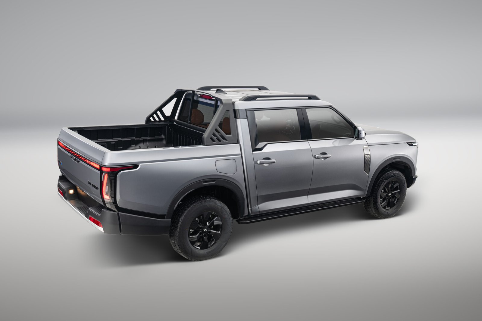 Z9 PHEV Image 2